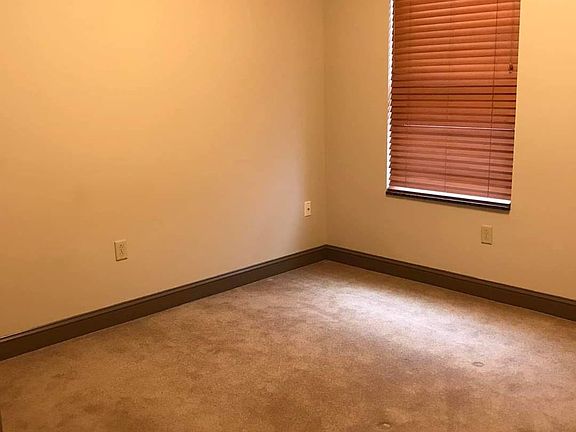 2nd image of 785 Wyoming Ave #201