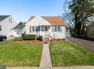 105 3rd Ave, Mount Ephraim, NJ 08059
