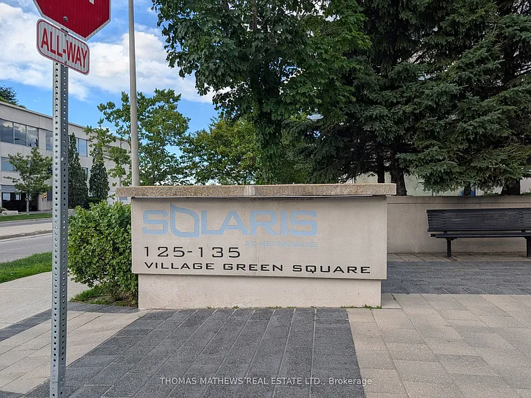125 Village Green Sq #1806 — Photo 2