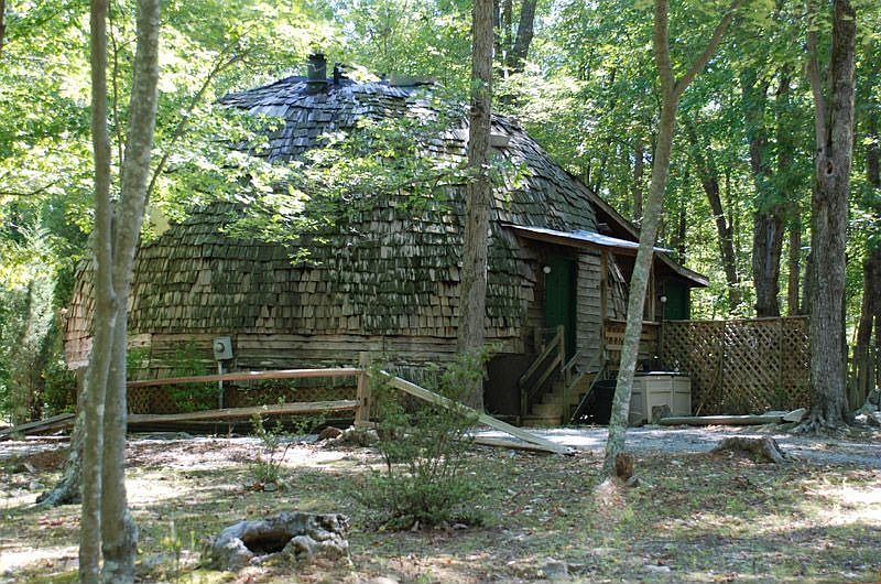 http://gis.co.orange.nc.us/land/queries/account.asp?PIN=9874936950