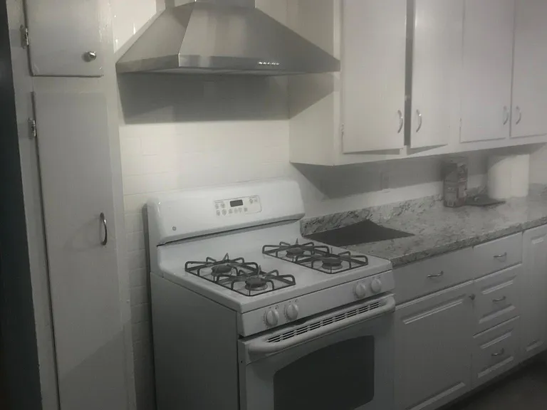 25 Pine St — Photo 8