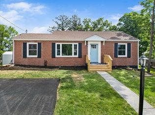 103 Longview Dr, Christiansburg, VA 24073