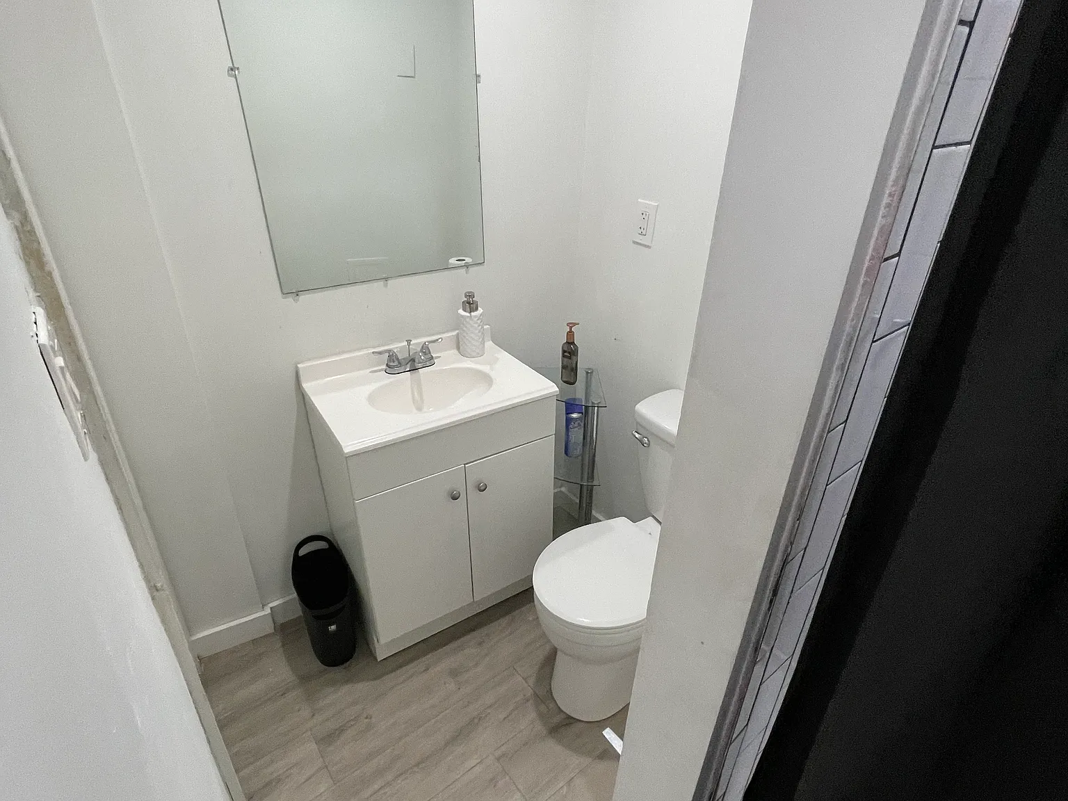 Studio, 800 sqft, $1,250 — Photo 4