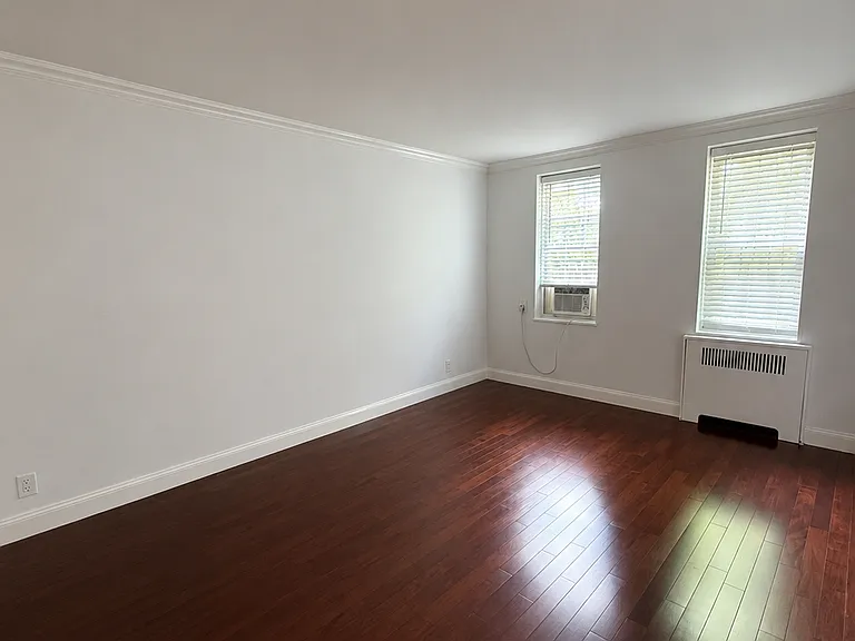 800 Bronx River Rd #B03 — Photo 20