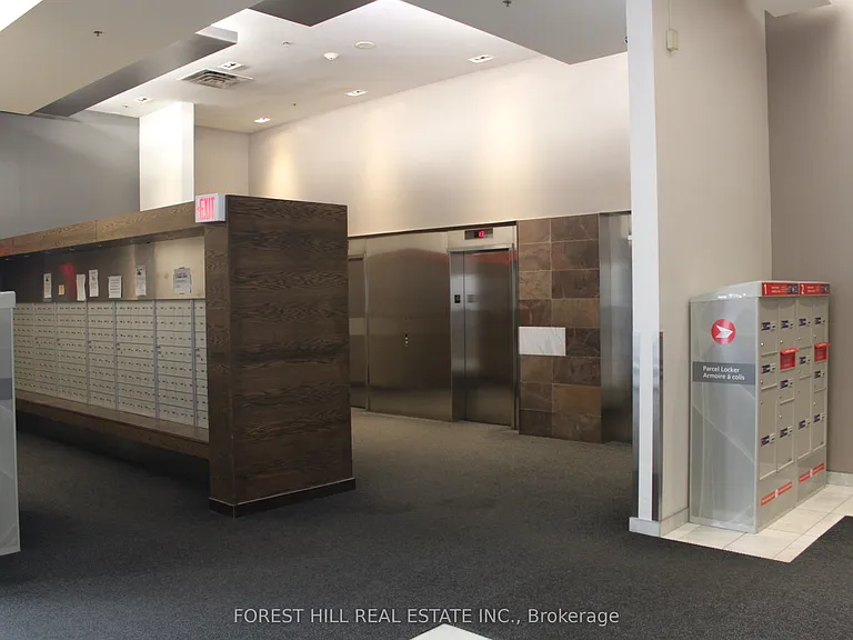 20 Joe Shuster Way #915 — Photo 26