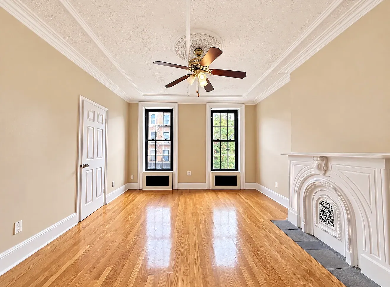600 Franklin Avenue — Photo 4