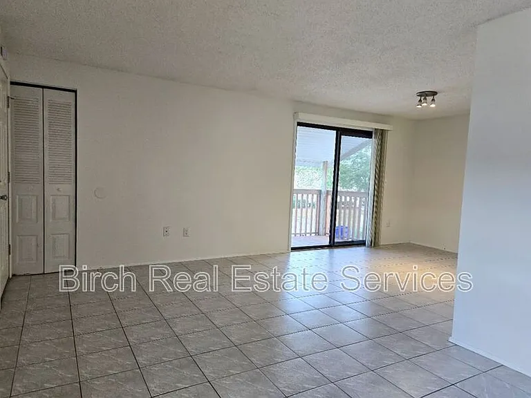 133 Sabal Ct #H — Photo 5
