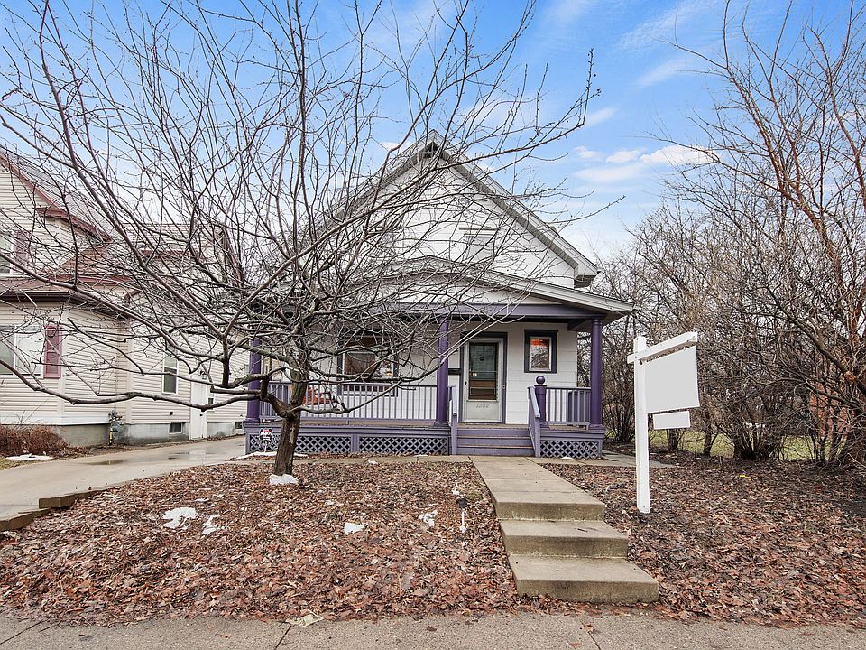 1st image of 1208 Selby Ave