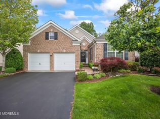 12 Citation Ln, Manalapan, NJ 07726