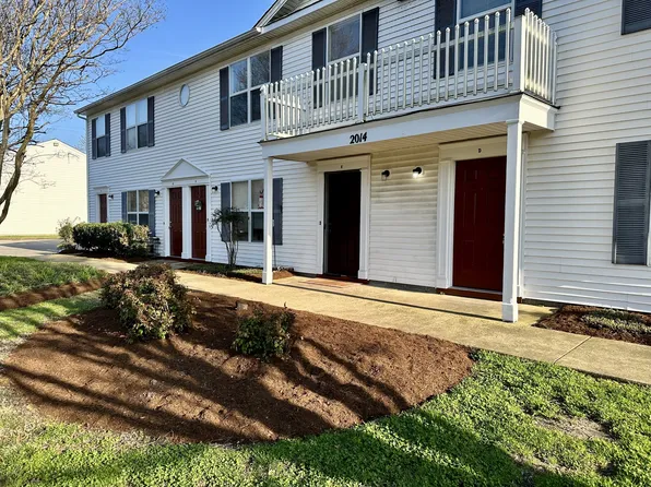 2014 E Pembroke Ave, Hampton, VA