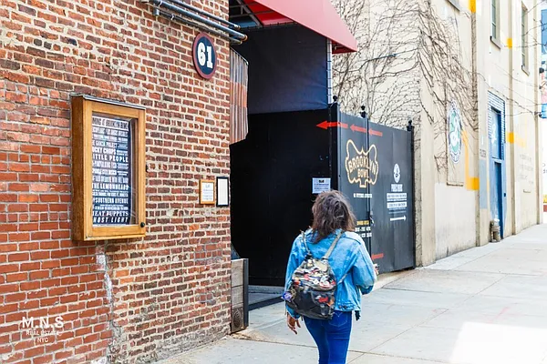 Rented by MNS | media 10