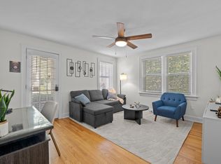 1109 W 41st St APT 1E, Kansas City, MO 64111