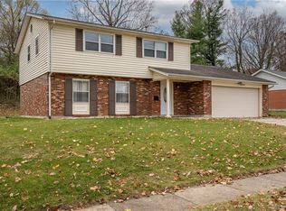 2500 Bending Willow Dr, Dayton, OH 45440