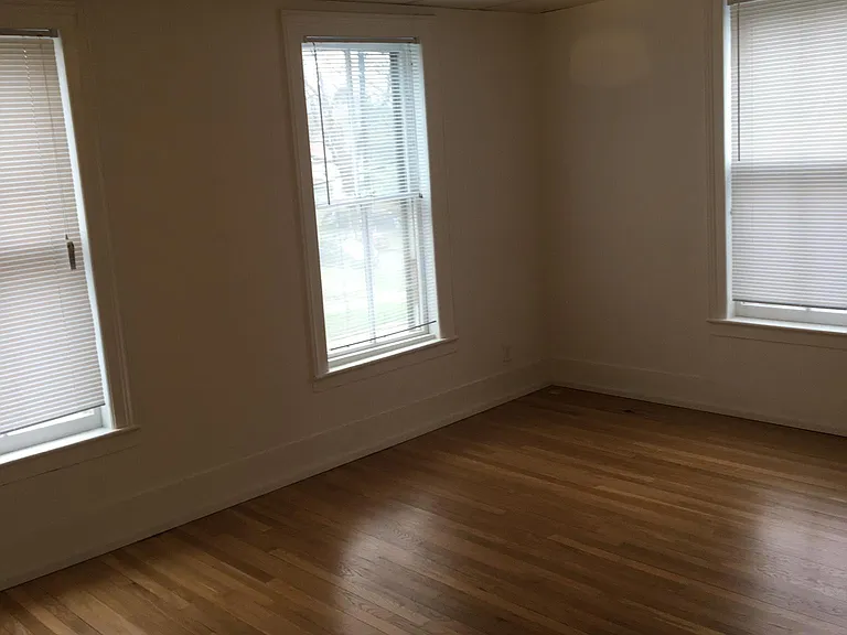515 N Cayuga St — Photo 9
