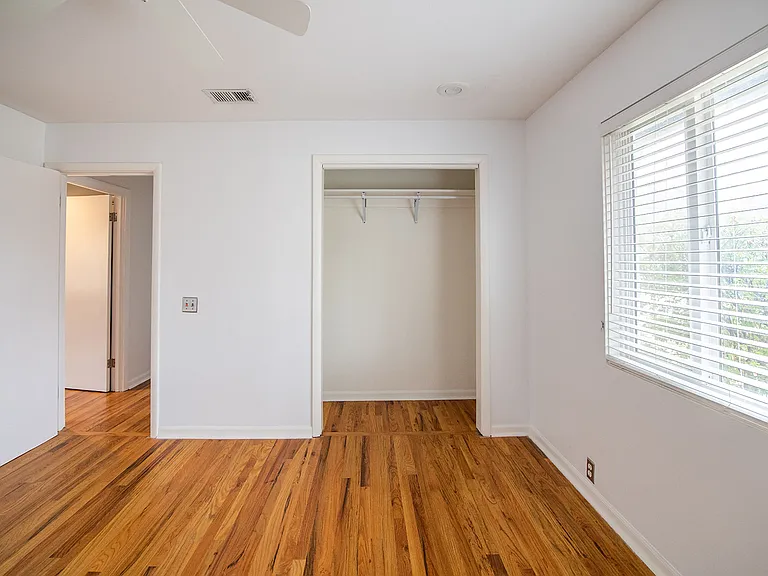 4505 W 78th St — Photo 18