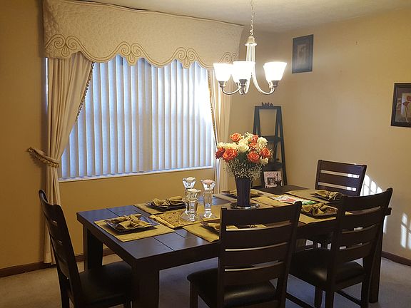 5th image of 2208 Marcel Dr