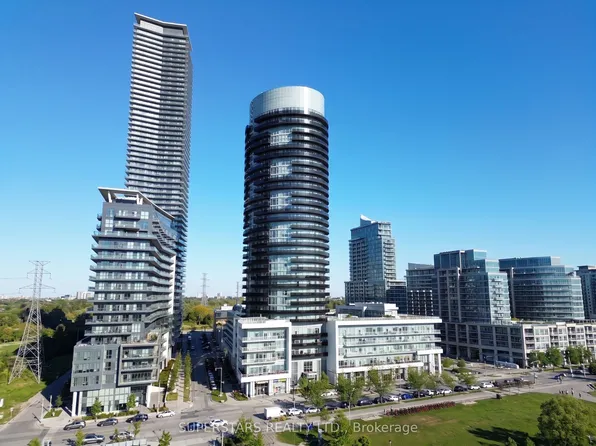 80 Marine Parade Dr #2302, Toronto, ON M8V 0A3