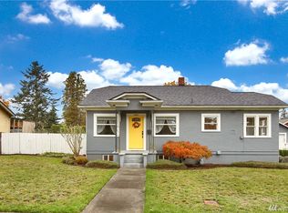826 Main St, Lynden, WA 98264