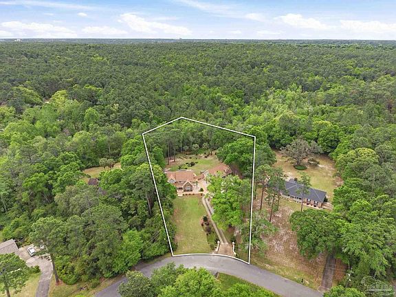 3rd image of 11441 Clear Creek Dr