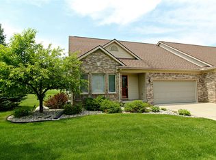 2209 Chase Point Ct, Flushing, MI 48433