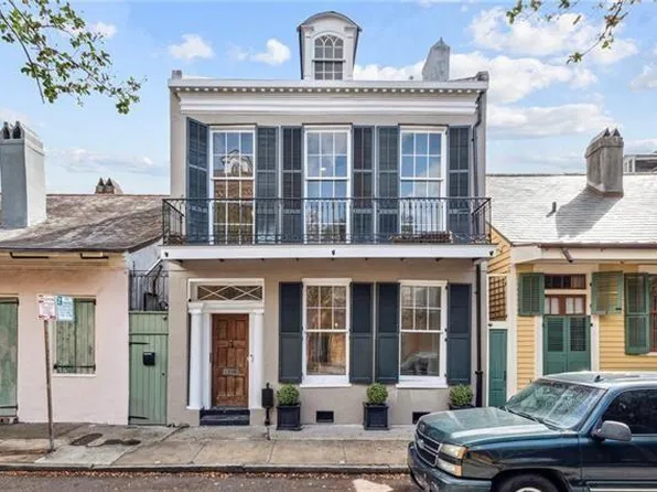 1216 Burgundy St, New Orleans, LA 70116
