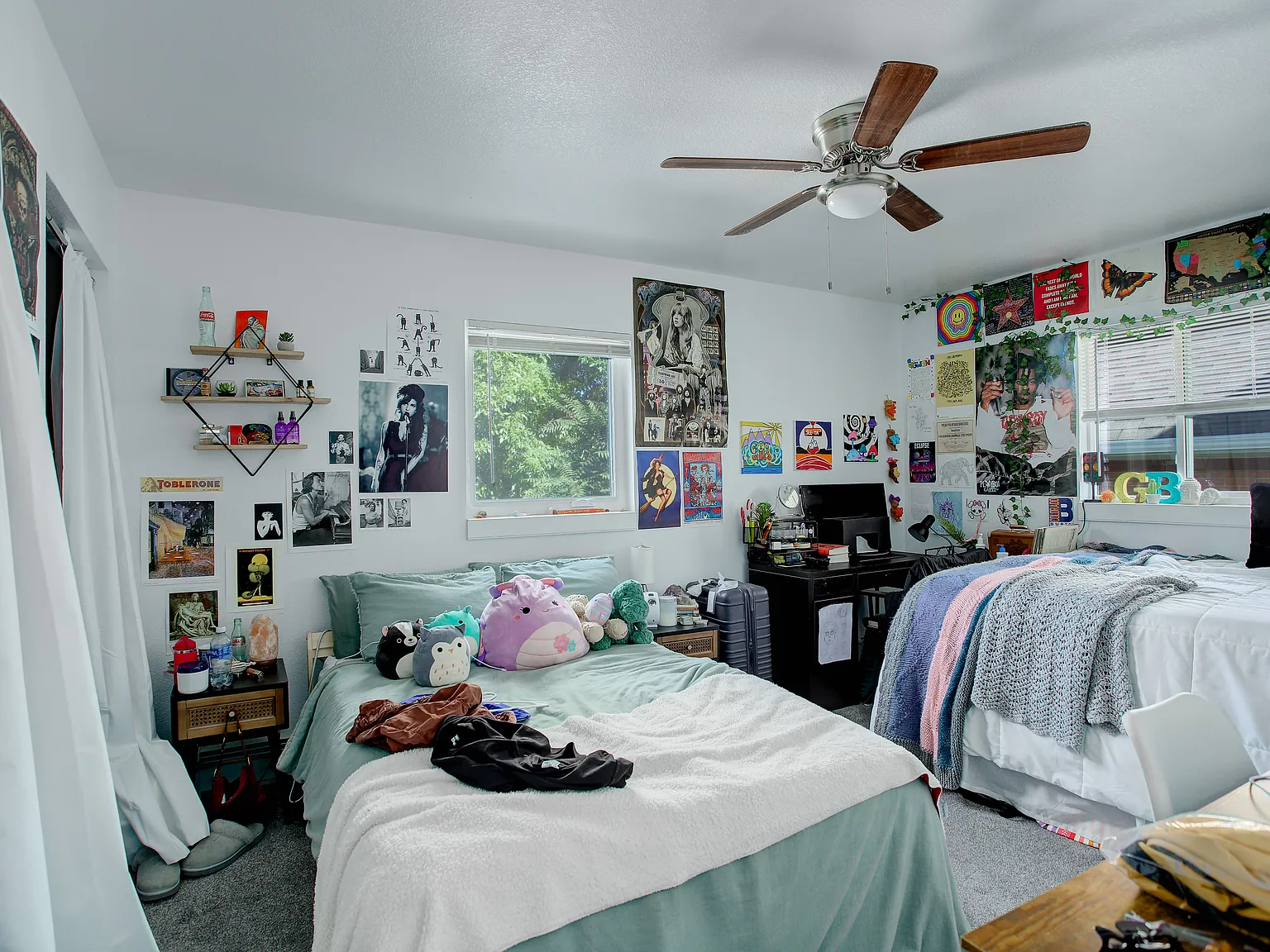 6 bed, 1600 sqft, $6,975 — Photo 3