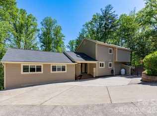 33 Lovers Loop Rd, Asheville, NC 28803