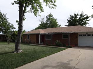 1305 Maple Ave, Panhandle, TX 79068