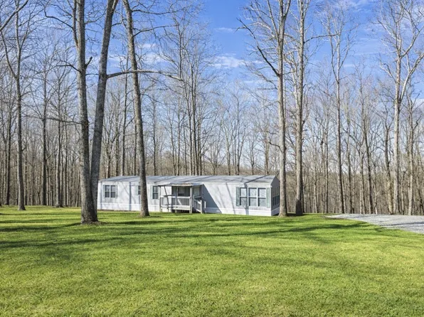 898 Overhead Bridge Rd, Hampshire, TN 38461
