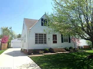 1277 Eastwood Ave, Mayfield Heights, OH 44124