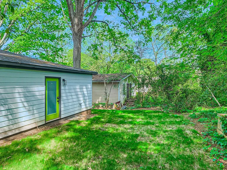 1170 Booker Ave SW — Photo 20