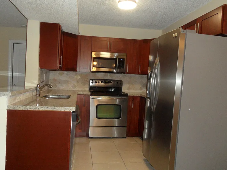 351 Palm Way #201 — Photo 10