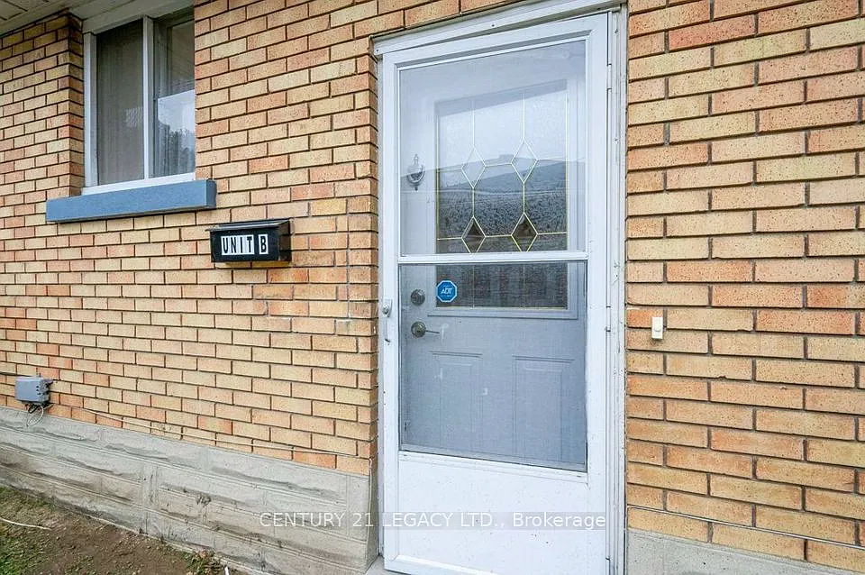 1 bed, $1,400 — Photo 2