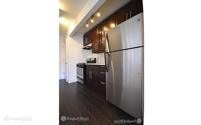 Rented by Douglas Elliman | media 15