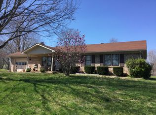 943 Beaver Creek Boat Ramp Rd, Glasgow, KY 42141