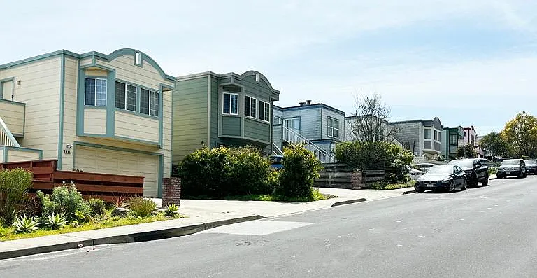 805 Saint Francis Blvd — Photo 13