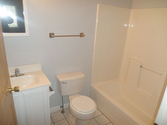 5th image of 100 Verbeck Ln #4