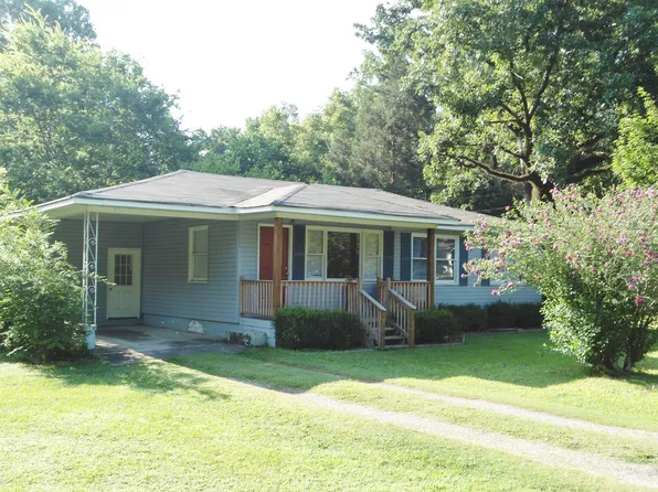 1833 Moncrief Rd, Gardendale, AL 35071
