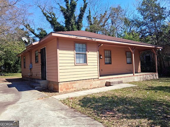 2nd image of 261 Balkcom Ave
