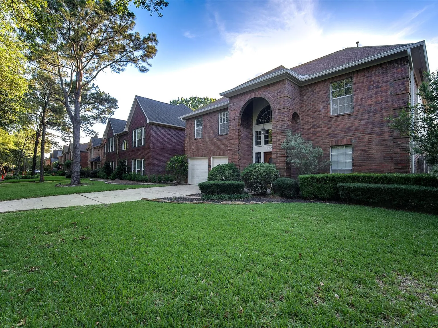 4 bed, 2.5 bath, 2623 sqft, $2,700 — Photo 4