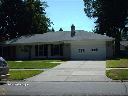 2nd image of 20098 Fairway Dr
