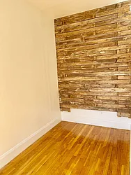 Rented by Curated by Soiti LLC