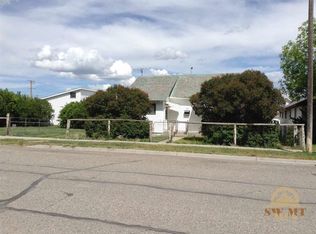 568 N Pacific St, Dillon, MT 59725