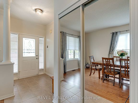 3rd image of 71 Livingston Rd