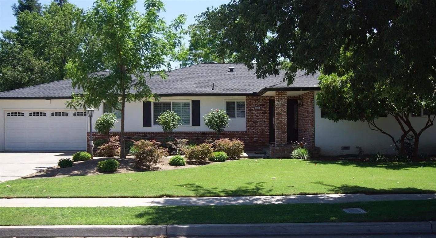 3189 W Browning Ave photo 1