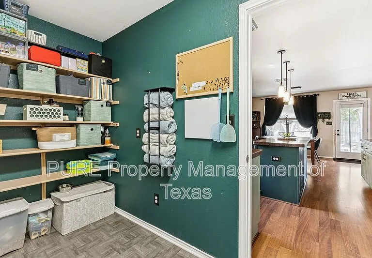 2412 Chestnut Path — Photo 12