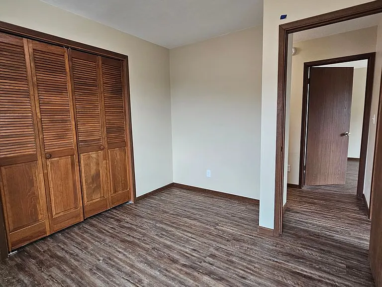 427 City Springs Ln — Photo 7