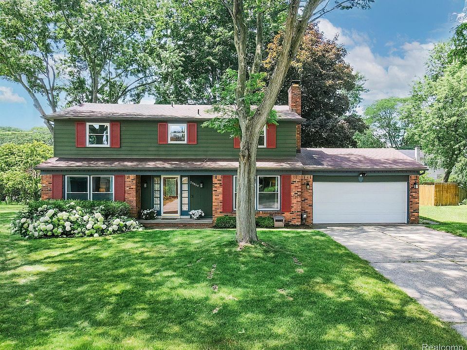 1st image of 29859 Club House Ln
