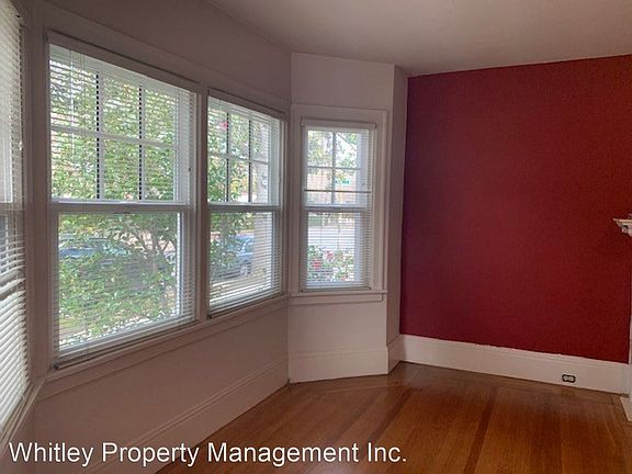 3rd image of 3101 Broadway #3105