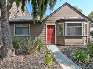 170 Gibson Dr APT 28, Hollister, CA